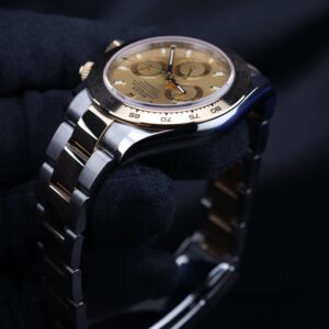Rolex Daytona chronograph watch side view