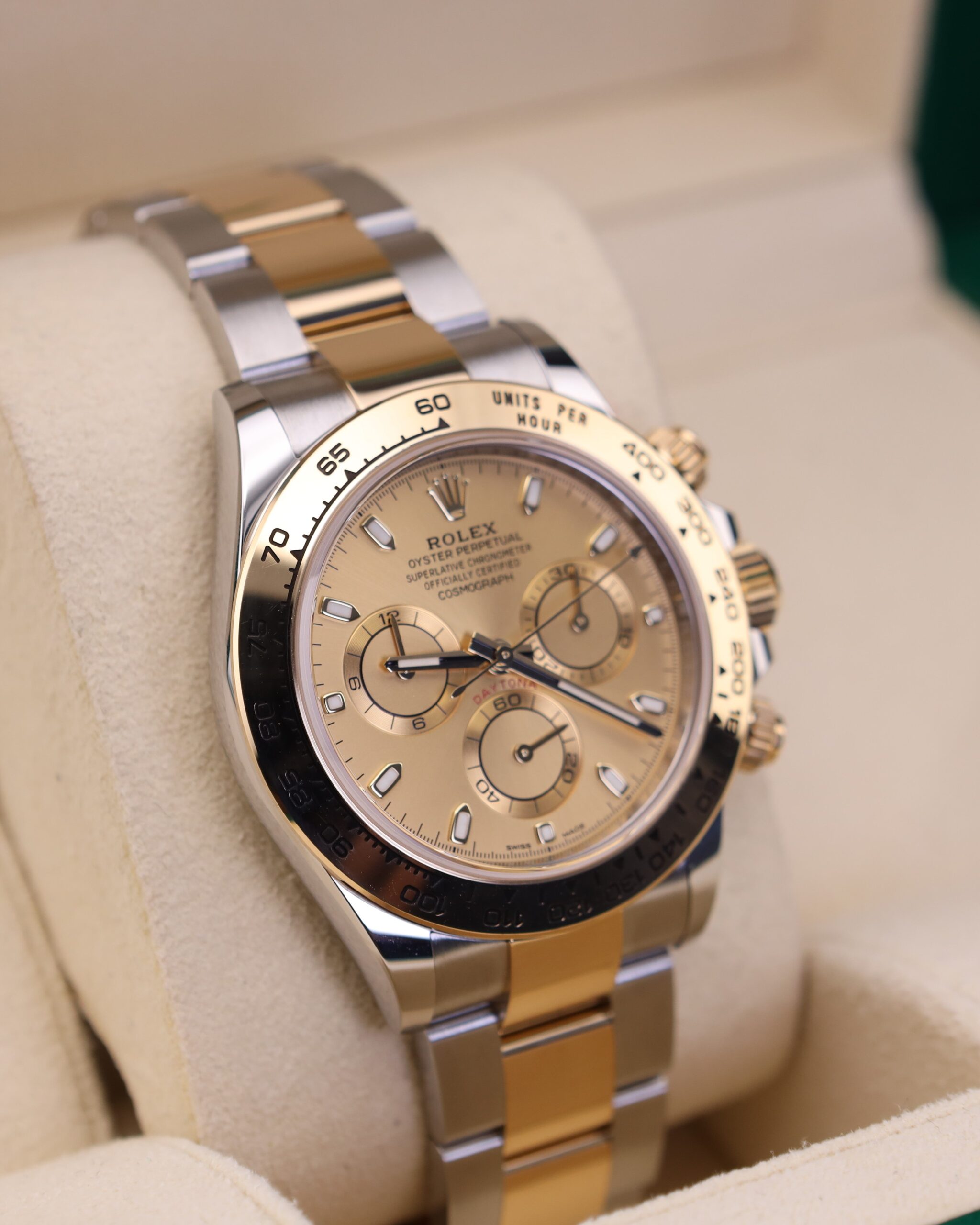 Rolex Daytona wristwatch with champagne dial