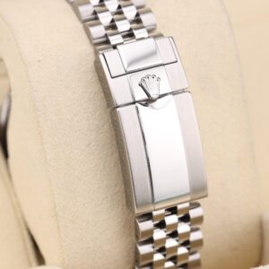 Pre-owned automatic dress watch with blue and black bezel