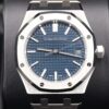 Vintage diver mechanical watch with bold dial