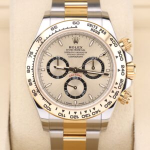 Men's vintage dress automatic watch with leather strap