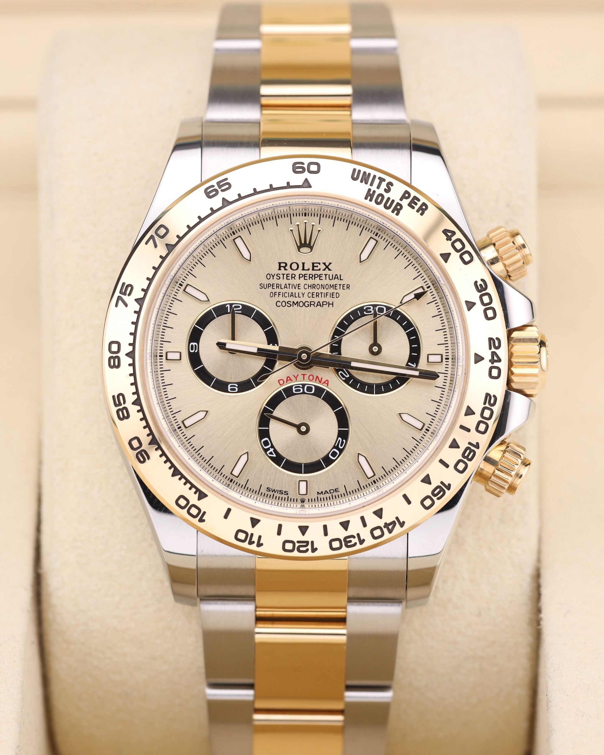 Men's vintage dress automatic watch with leather strap