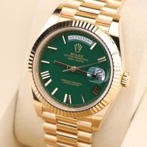 Men's vintage dress automatic watch with leather strap