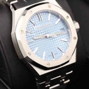 Pre-owned stainless steel chronograph watch