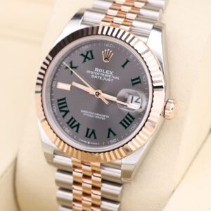 Pre-owned moonphase wrist watch with detailed dial