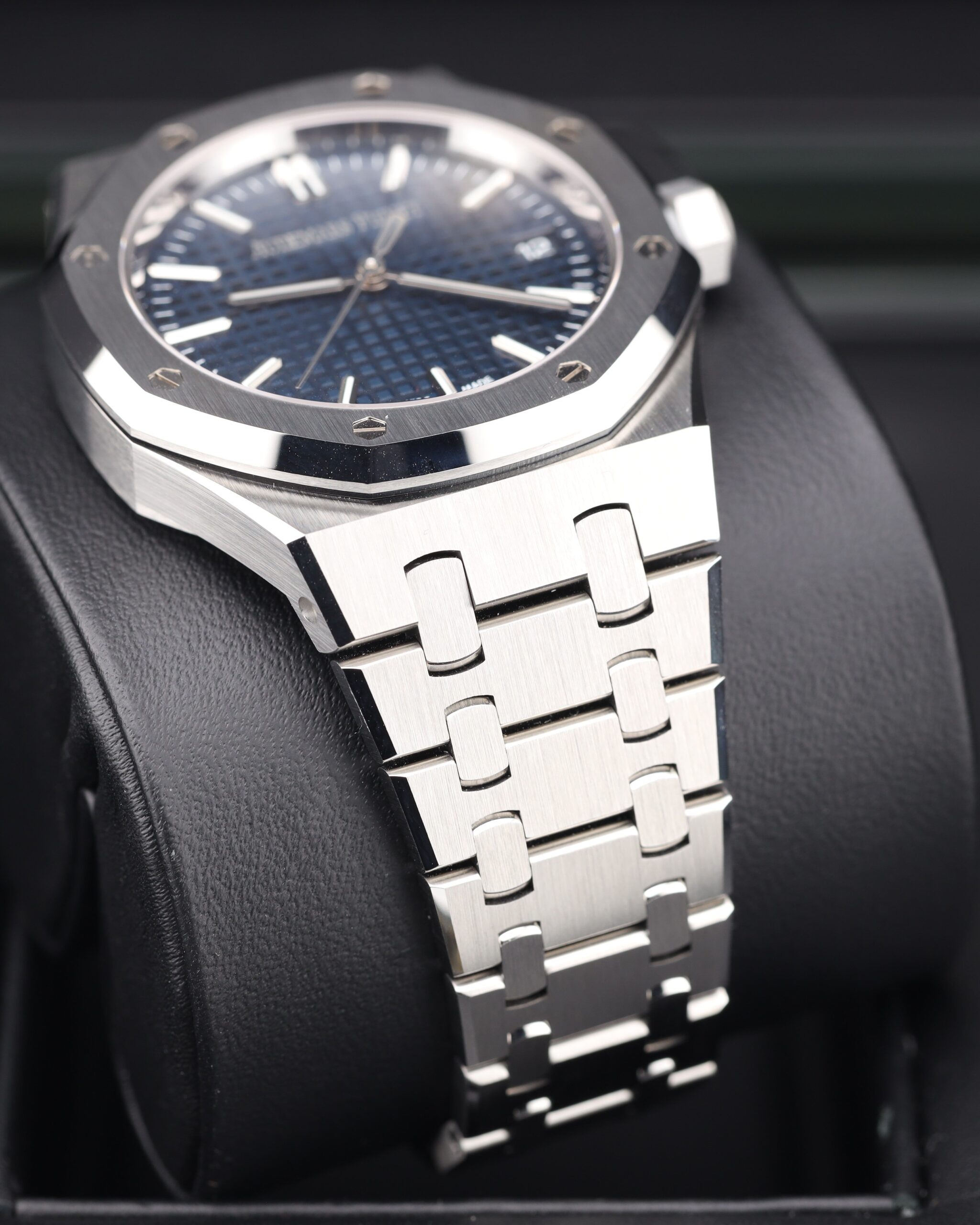 Pre-owned stainless steel chronograph watch
