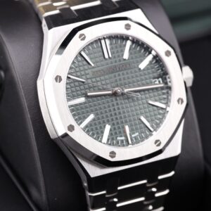 Men's vintage dress automatic watch with leather strap