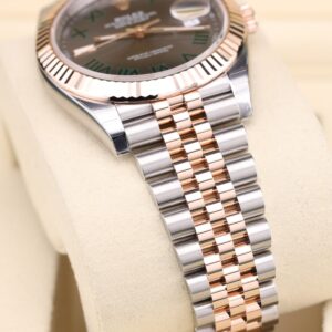Men's vintage dress automatic watch with leather strap