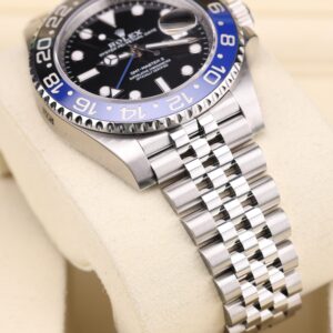 Men's vintage dress automatic watch with leather strap