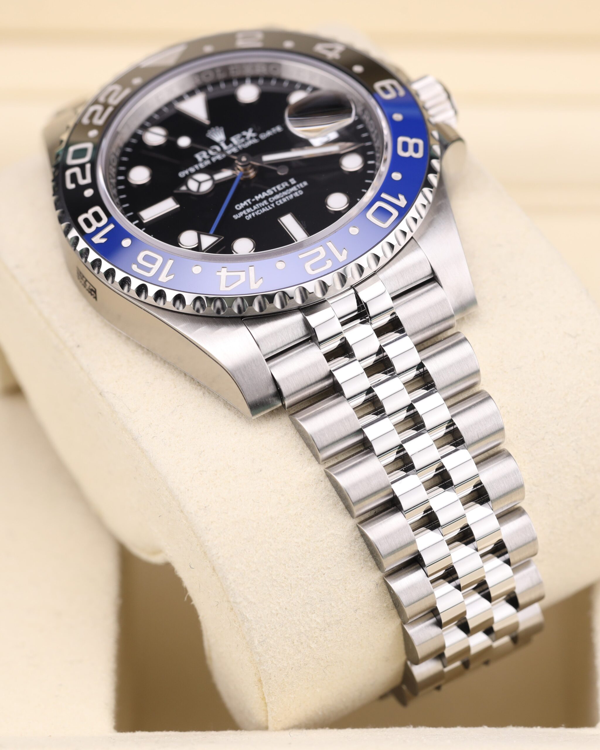 Men's vintage dress automatic watch with leather strap