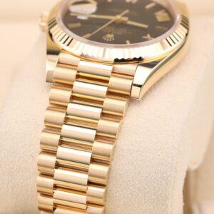 Pre-owned stainless steel chronograph watch