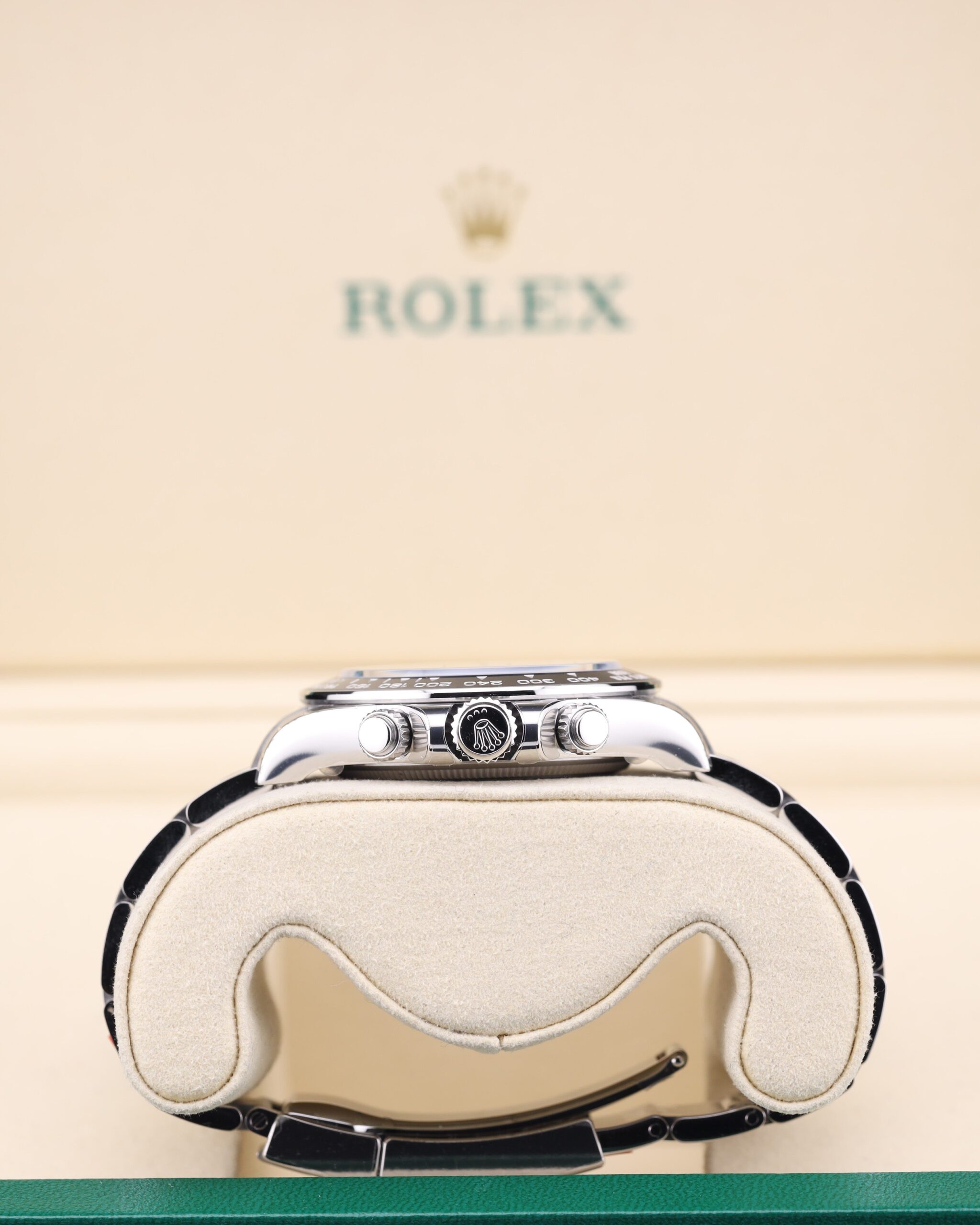 Pre-owned moonphase wrist watch