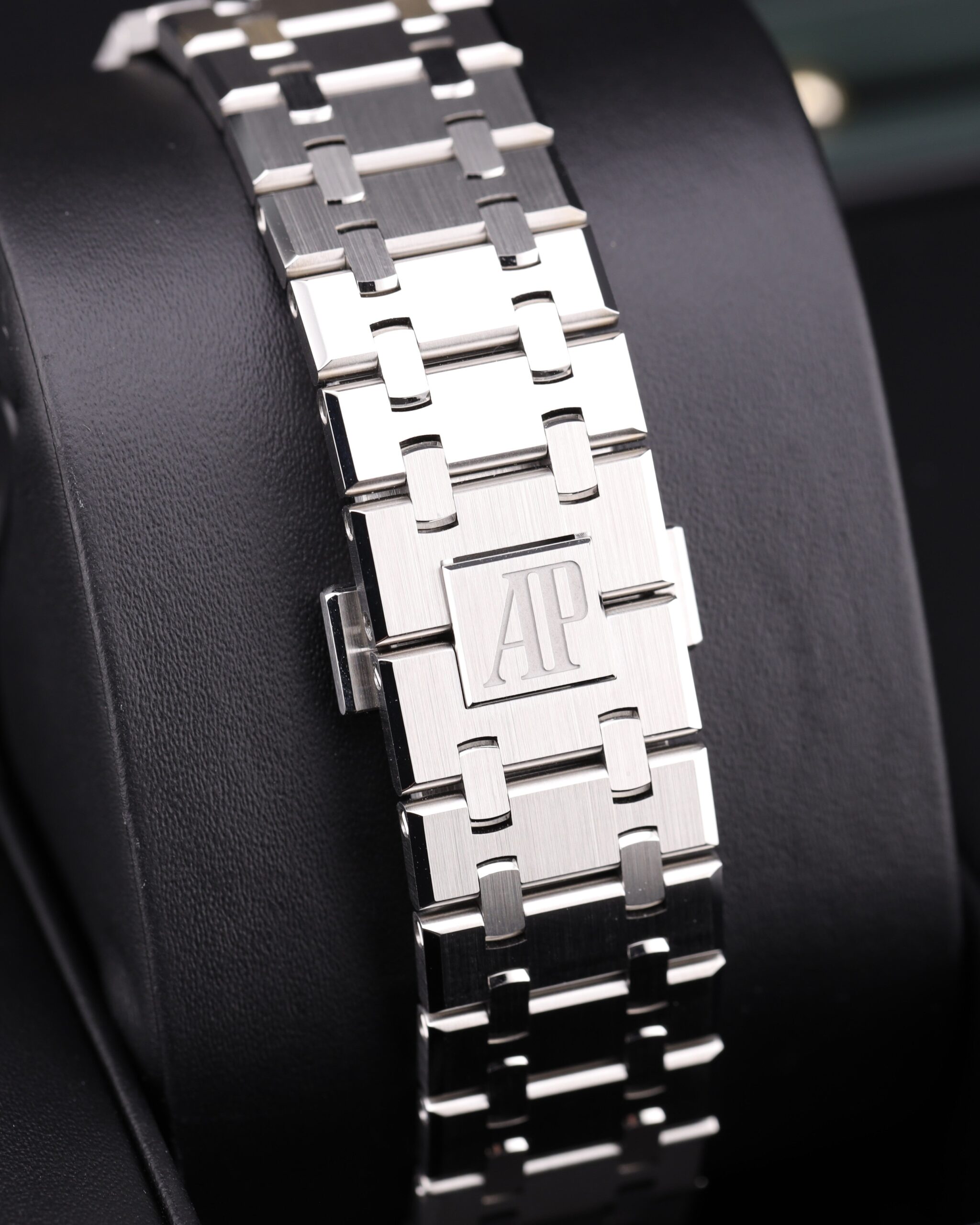 Classic men's vintage dress automatic watch