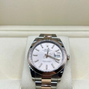 Vintage slim case men's watch with minimalist dial