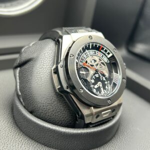 Luxury chronograph watch with retrograde display