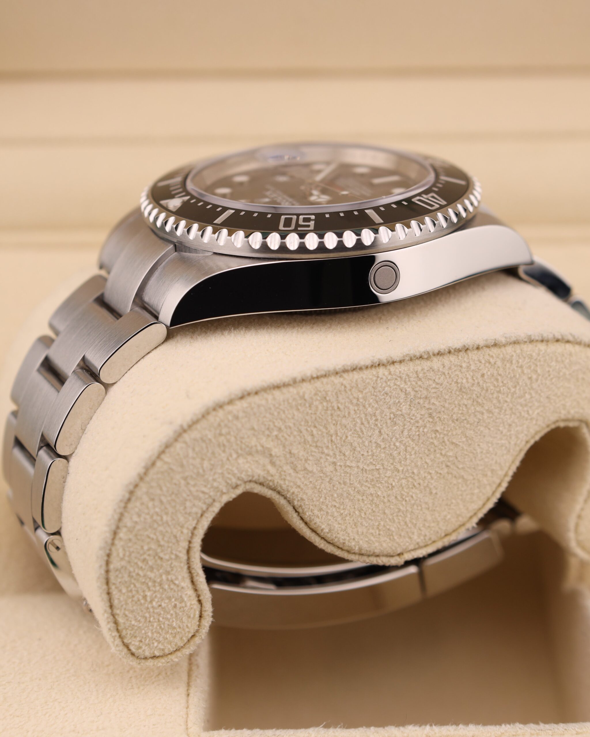 Pre-owned stainless steel chronograph watch
