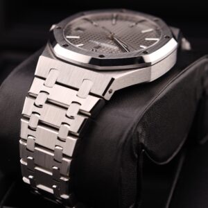 Used Swiss made mechanical watch with silver dial