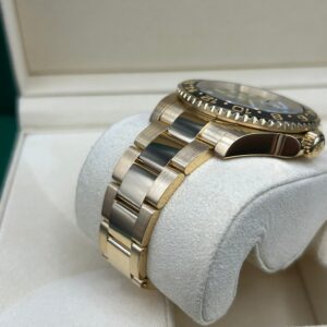 Classic pre-owned automatic dress watch