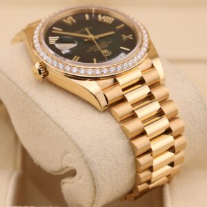 Pre-owned stainless steel chronograph watch