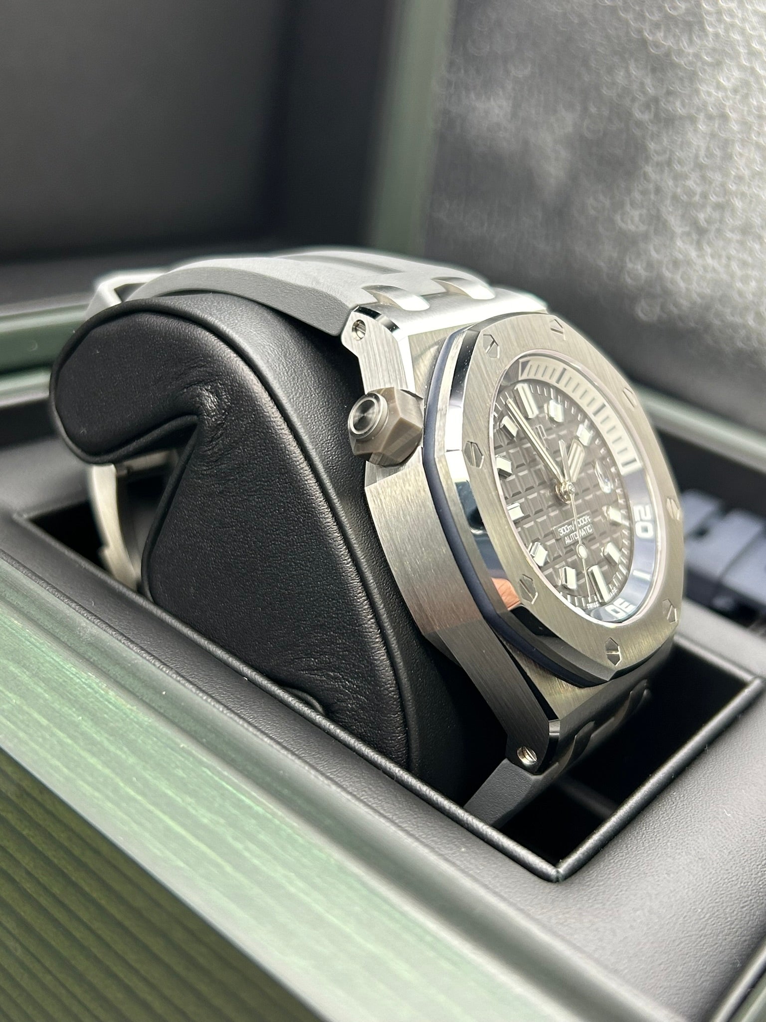 Pre-owned stainless steel chronograph watch