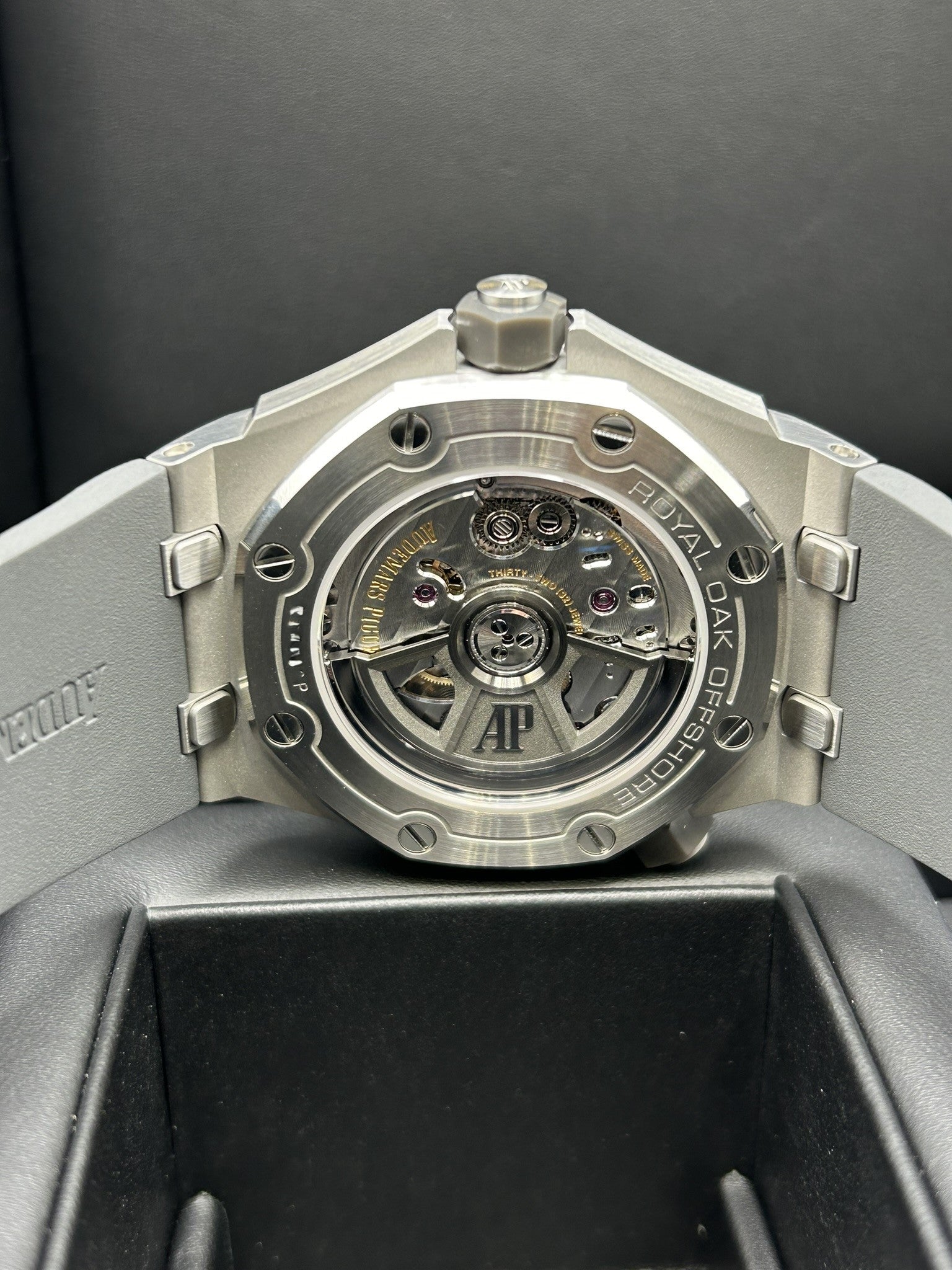 Men's vintage dress automatic watch with leather strap