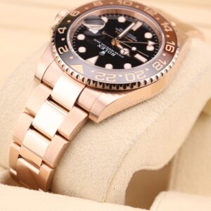 Classic vintage diver mechanical watch
