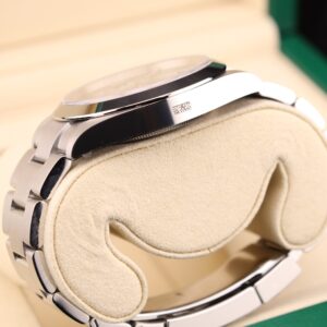 Classic pre-owned automatic dress watch