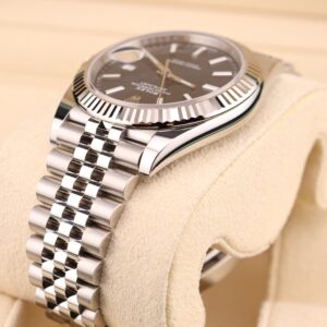 Pre-owned moonphase wrist watch with dark dial