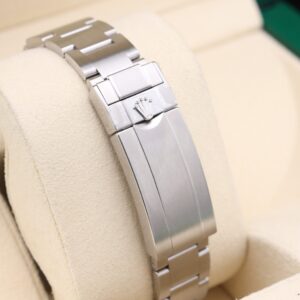Pre-owned ladies automatic dress watch elegant design
