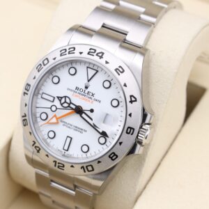 Men's vintage dress automatic watch close-up