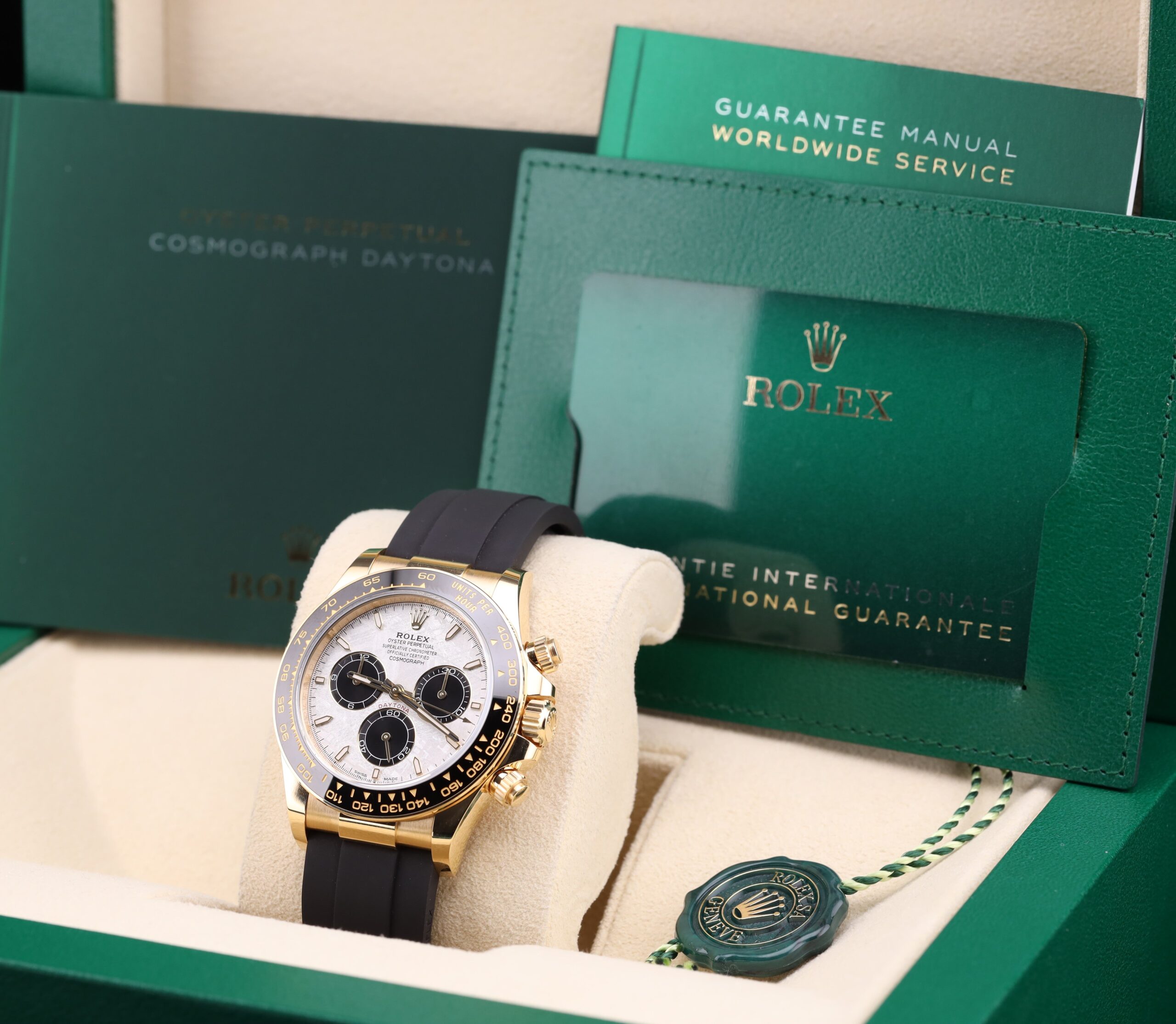 Pre-owned moonphase wrist watch dial