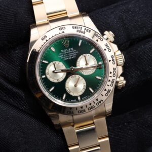 Vintage slim case men's watch