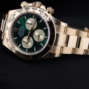 Vintage diver mechanical watch close-up