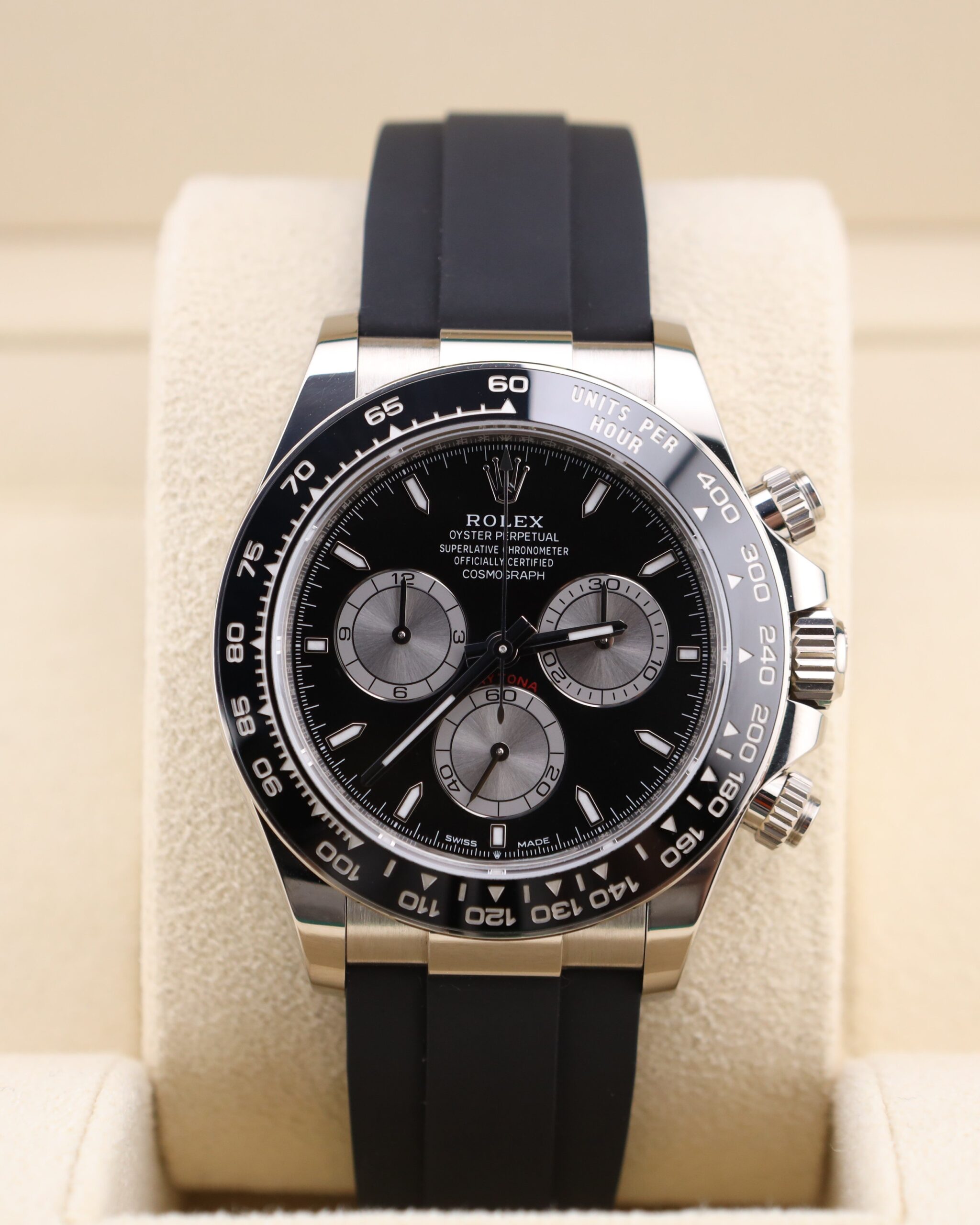 Classic pre-owned automatic dress watch