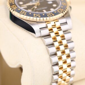 Men's vintage dress automatic watch dial detail