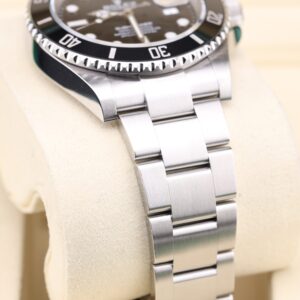 Vintage diver mechanical watch close-up
