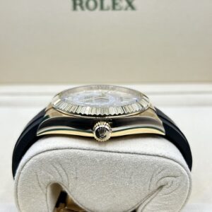 Pre-owned stainless steel chronograph with black dial