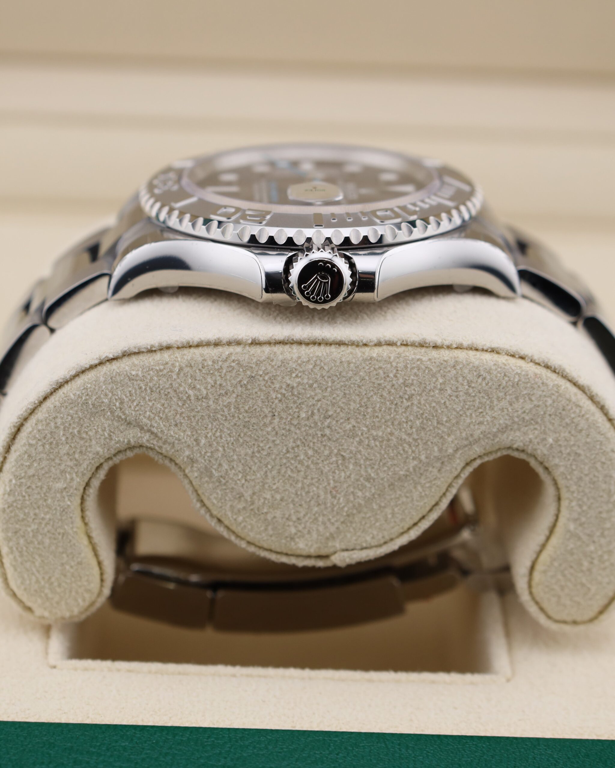 Pre-owned stainless steel chronograph watch