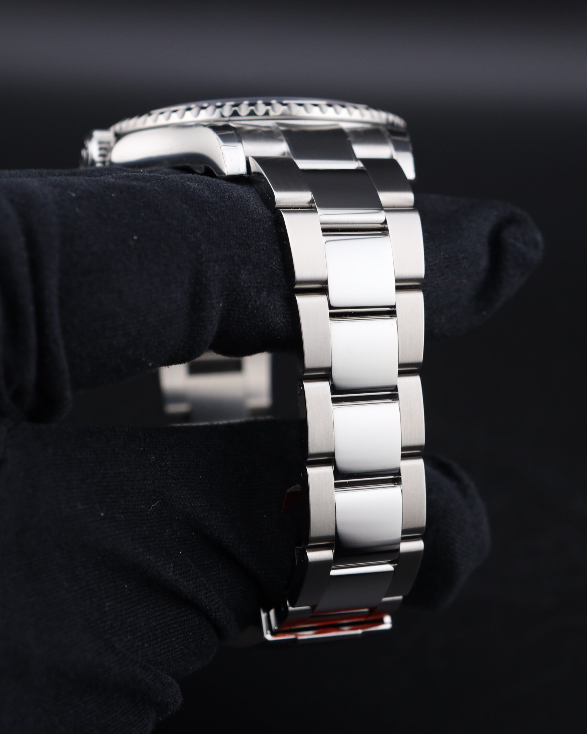 Men's vintage dress automatic watch with leather strap