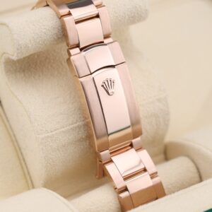 Used Swiss made mechanical watch with refined dial