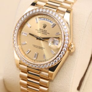 Men's vintage dress automatic watch close-up