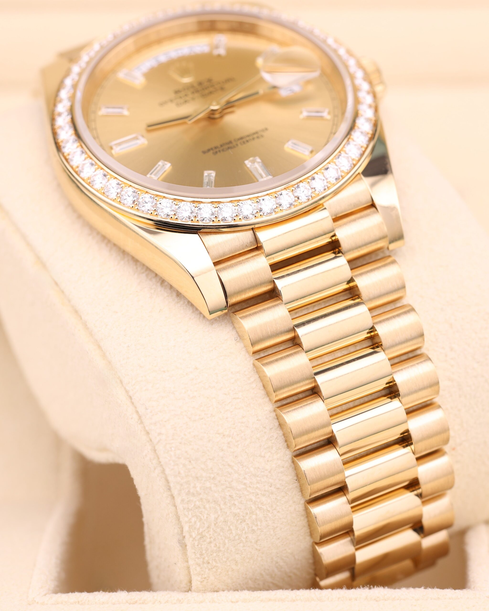 Classic vintage diver mechanical watch
