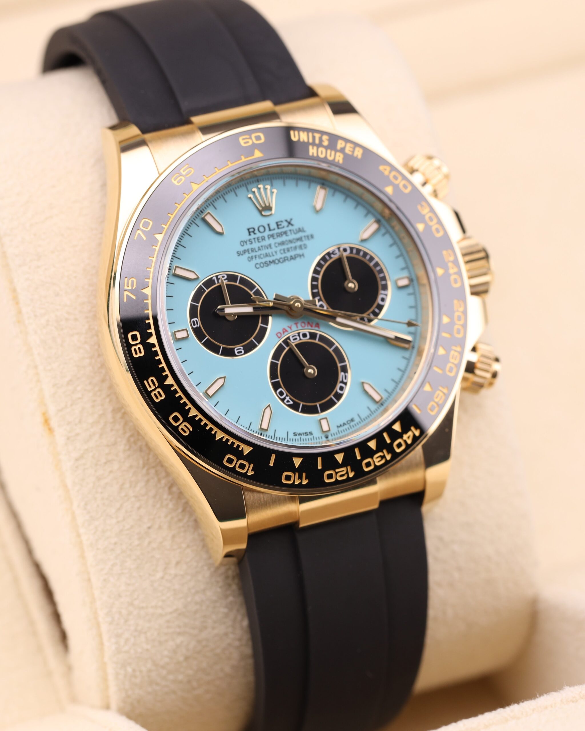 Pre-owned moonphase wrist watch with dark dial