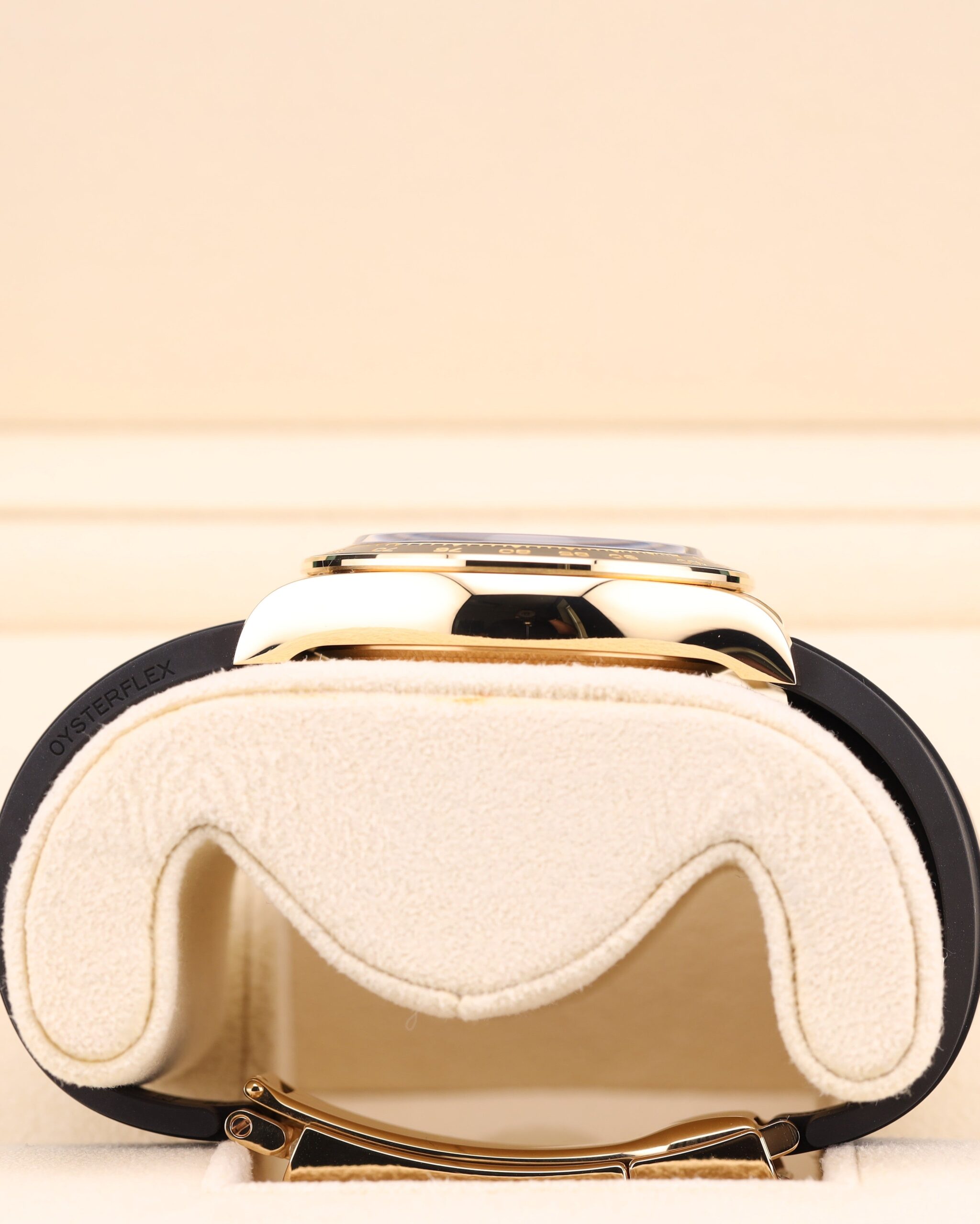 Pre-owned automatic dress watch close-up
