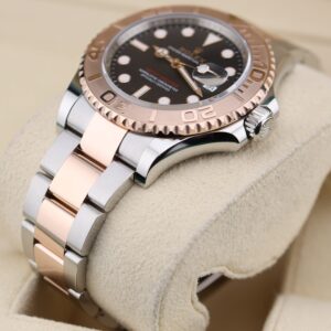 Classic pre-owned automatic dress watch