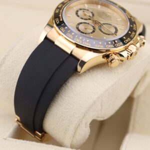 Vintage diver mechanical watch with black dial