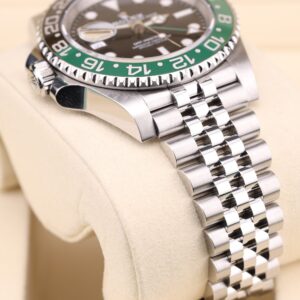 Vintage slim case men's automatic watch