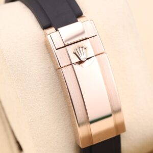 Men's vintage dress automatic watch with leather strap