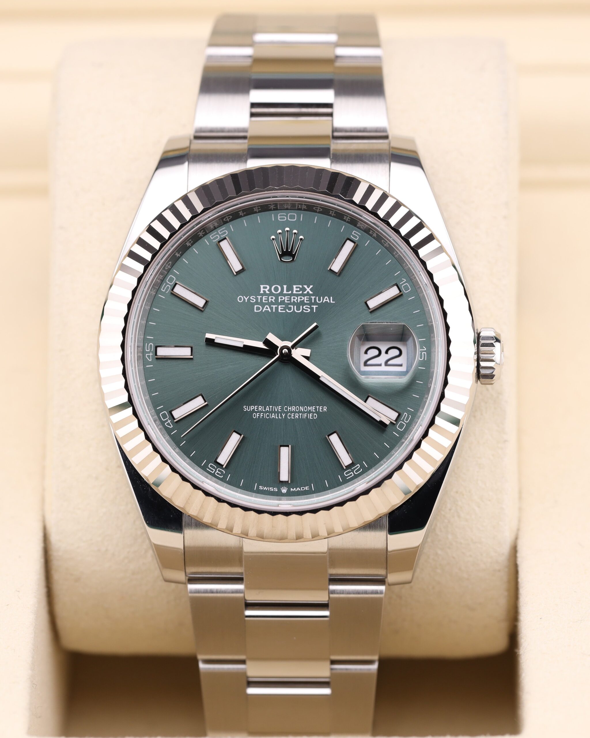 Vintage diver mechanical watch close-up