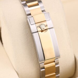 Classic pre-owned automatic dress watch